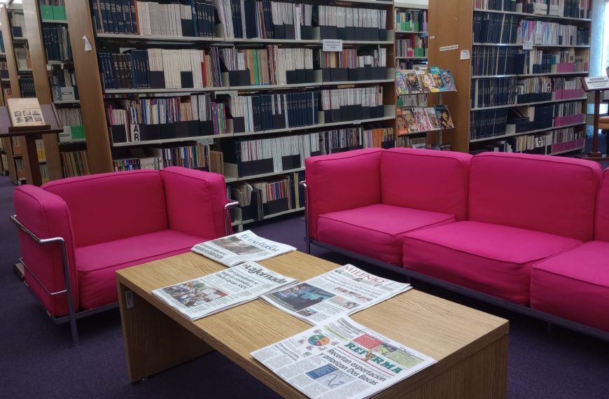 Las bibliotecas públicas son las puertas de acceso a los conocimientos y a la cultura. El Manifiesto IFLA-UNESCO sobre la Biblioteca Pública 2022