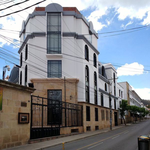 El retorno urgente de las bibliotecas I