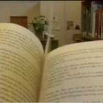 Programa de verano de la biblioteca de Los Ángeles fomenta la lectura en familia