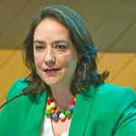 Se reconfiguran la Biblioteca y Hemeroteca nacionales. María Andrea Giovine Yáñez ofreció su primer informe de labores al frente del Instituto de Investigaciones Bibliográficas de la UNAM.