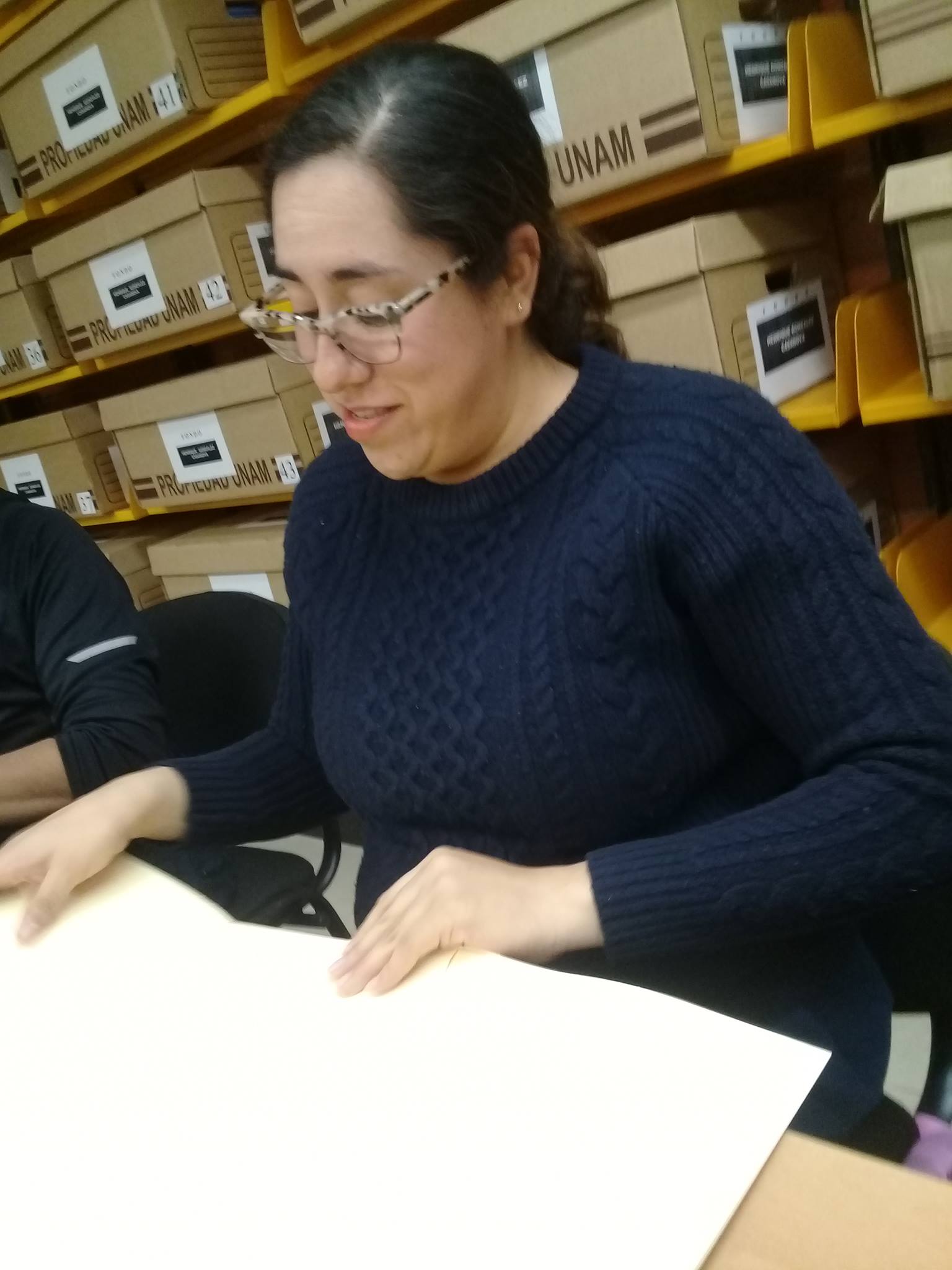 Las marcas de propiedad de dos libros antiguos de la Biblioteca Daniel Cosío Villegas (BDCV) por Luz Vergara