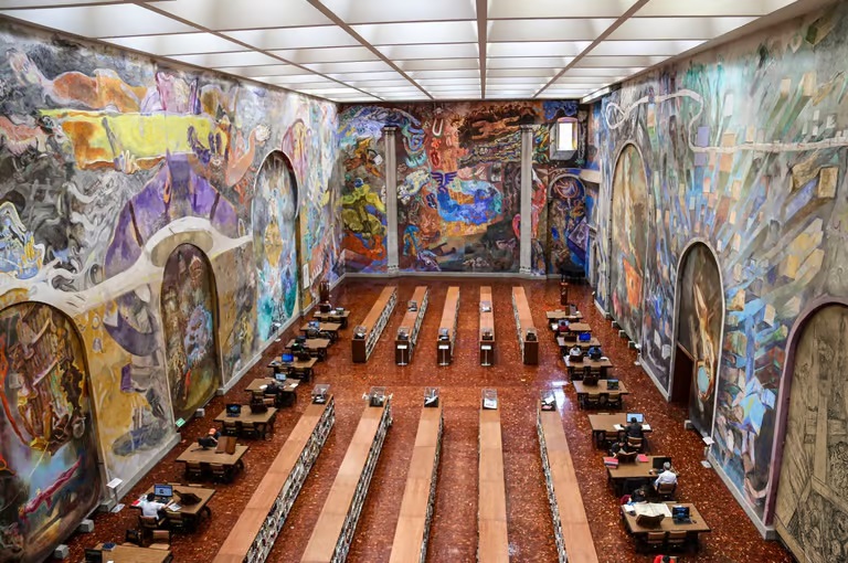 ¡Fascinante! Conoce la Biblioteca Miguel Lerdo de Tejada, una joya del Centro Histórico de CDMX